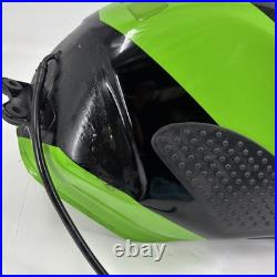 2001 KAWASAKI ZX 600 J 2000-2001 Fuel Tank & Tap