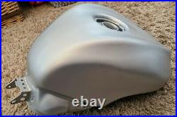 2004 2006 ZX10R Fuel Tank, Brushed Aluminium rep