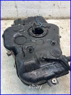 Audi Q5 8R (20082012) 2.0 TDI Diesel Fuel Tank 8R0201021