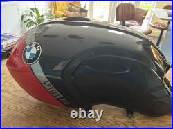BMW R Nine T Urban G/S, Scrambler, Pure black and red Fuel Tank option 719