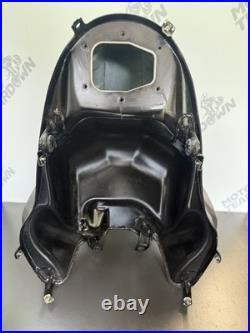 Ducati Monster 937 petrol Tank fuel tank 5916 Miles Ducati 937 Fuel Tank 2021