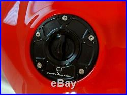 Ducati Panigale 1199/1299 S/R Aluminium Fuel tank & pump! / Perfect LQQK