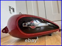 GORGEOUS GENUINE HARLEY DAVIDSON SPORTSTER XL 1200 C Custom FUEL / GAS TANK -RED