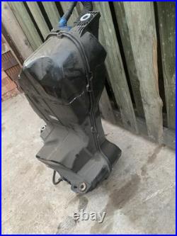 Genuine Audi Q7 3.0 TDI ad blue adBlue tank with pump 2016 4M0131878BB