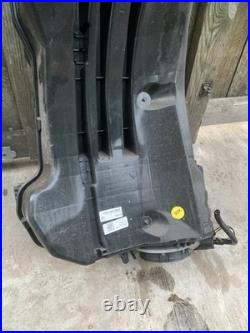 Genuine Audi Q7 3.0 TDI ad blue adBlue tank with pump 2016 4M0131878BB