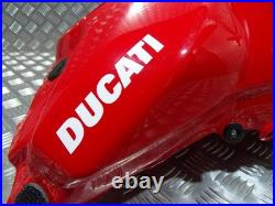 Genuine Ducati 1100 STREETFIGHTER V4 V4S RED Petrol fuel tank unit 2020 to 2022 Genuine Ducati 1100 STREETFIGHTER V4 V4S RED Petrol fuel tank unit 2020 to 2022