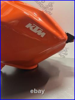KTM RC 125 petrol Tank fuel tank 2023-2025 KTM RC 125 Fuel Tank Petrol Tank OEM