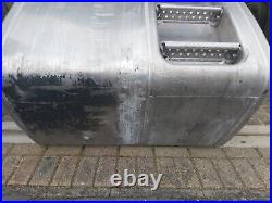 MAN TGX Truck Aluminium Fuel Tank 460L 81.12201-5935 With Steps And Catwalk