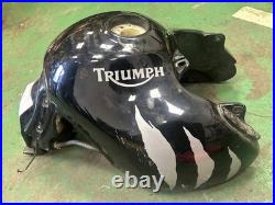 Triumph Tiger 955i Fuel Tank Petrol Gas 01-06 no Bubbles Wi Fuel Pumps Nice Con